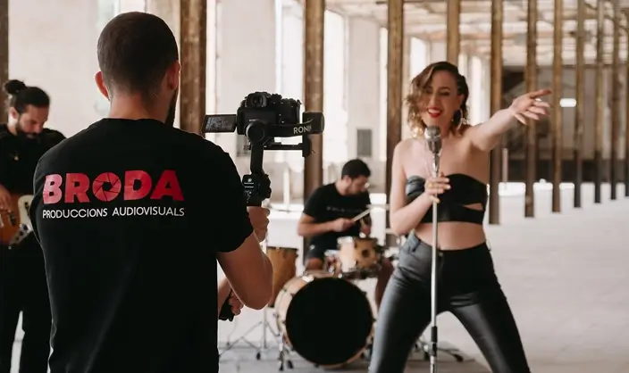 Broda studio, Creación de Videoclips Musicales para Dar Vida a tu Música